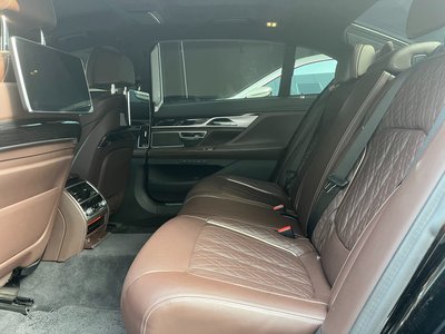 BMW 7 SERIES - 10