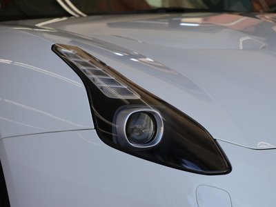 FERRARI CALIFORNIA T - 6