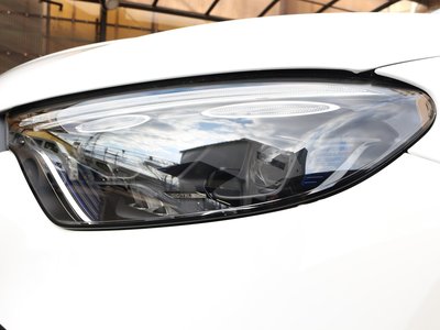 MERCEDES-BENZ GLC - 10