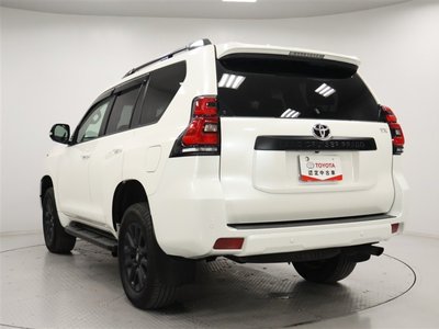TOYOTA LAND CRUISER PRADO - 2