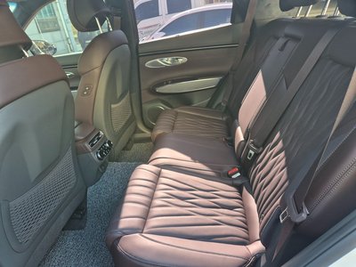 صورة مصغرة 15 لـ 2023 Genesis GV70