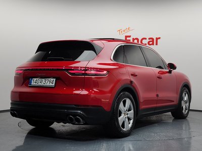 PORSCHE CAYENNE - 4