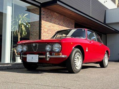 ALFA ROMEO 2000 GTV - 1