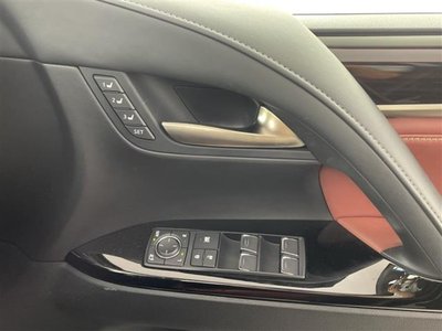 صورة مصغرة 20 لـ 2016 Lexus LX