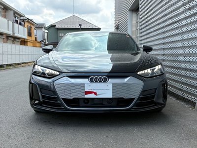 AUDI E-TRON GT QUATTRO - 2