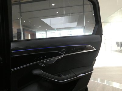 صورة مصغرة 85 لـ 2025 AUDI S8