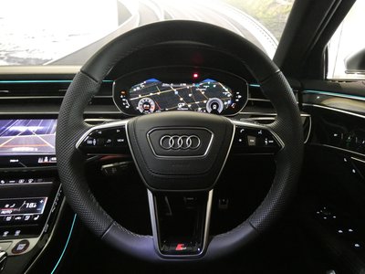 صورة مصغرة 11 لـ 2025 AUDI S8