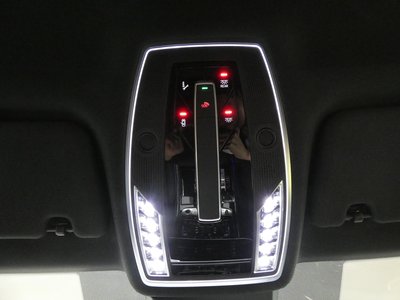 صورة مصغرة 52 لـ 2025 AUDI S8