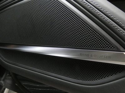 صورة مصغرة 20 لـ 2025 AUDI S8