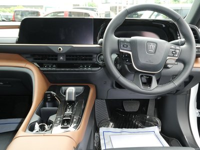 صورة 3 لـ 2025 Toyota CROWN CROSSOVER