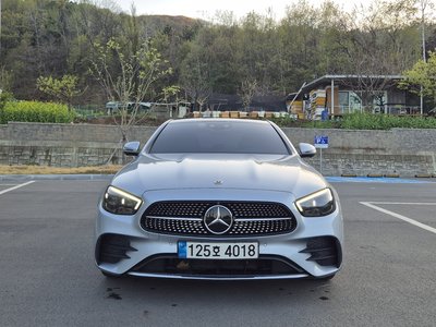 MERCEDES-BENZ E-CLASS - 4