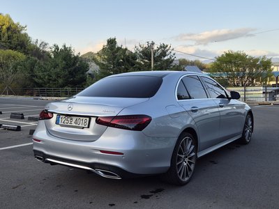 MERCEDES-BENZ E-CLASS - 3