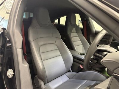 صورة مصغرة 11 لـ 2021 Porsche TAYCAN