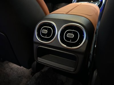 صورة مصغرة 44 لـ 2022 MERCEDES-BENZ C-CLASS