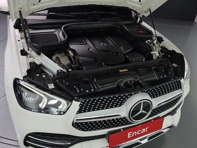 MERCEDES-BENZ GLE - 7