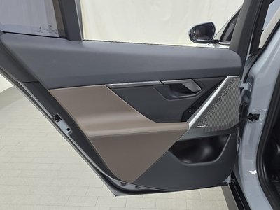 صورة مصغرة 15 لـ 2025 BMW 5 SERIES