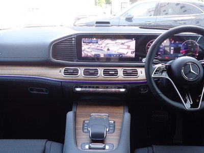 2025 Mercedes-BENZ GLS — миниатюра 34