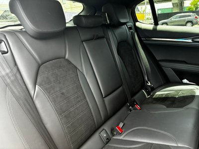 صورة 9 لـ 2019 ALFA Romeo STELVIO