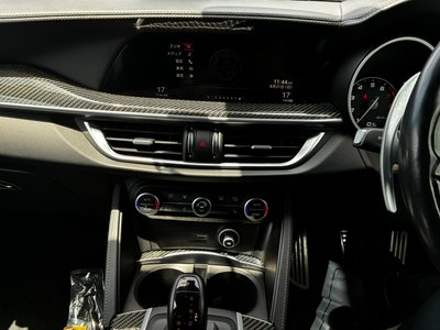 صورة 7 لـ 2019 ALFA Romeo STELVIO