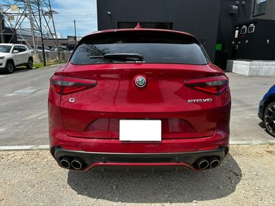 صورة 4 لـ 2019 ALFA Romeo STELVIO
