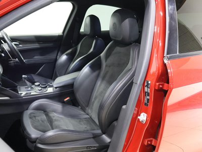 2019 ALFA Romeo STELVIO 照片 11