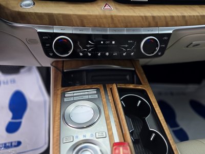 GENESIS G80 (RG3) - 10