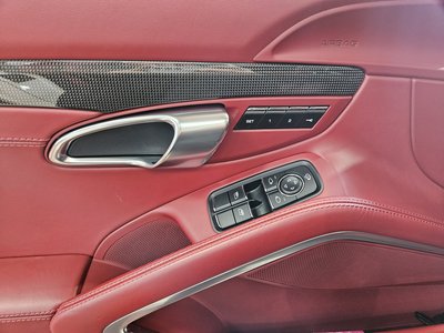 2021 Porsche 718 缩略图 18