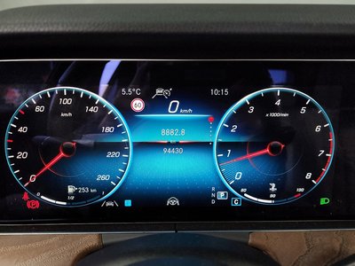 MERCEDES-BENZ E-CLASS - 8