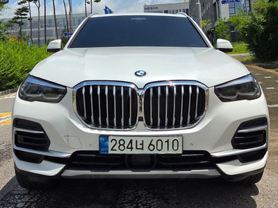 صورة 1 لـ 2022 BMW X5