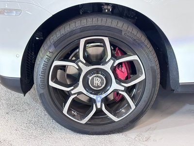 ROLLS-ROYCE CULLINAN - 3