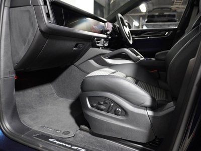 2024 Porsche CAYENNE 缩略图 16