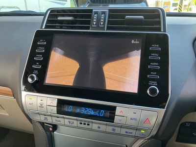 TOYOTA LAND CRUISER PRADO - 10