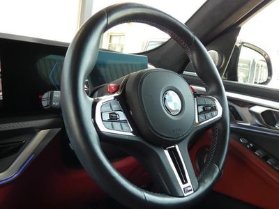 صورة 9 لـ 2023 BMW XM