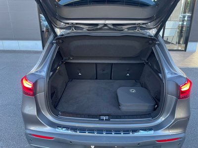 2024 Mercedes-BENZ EQA — миниатюра 19