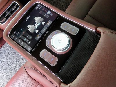 2022 Genesis G90 (RS4) 照片 9