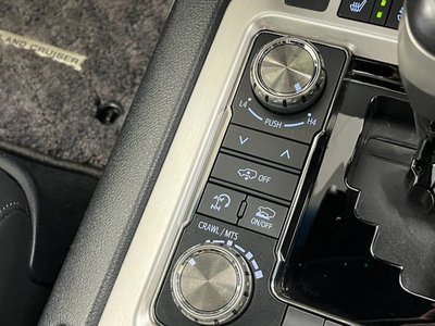 2016 Toyota LAND CRUISER 200 缩略图 40