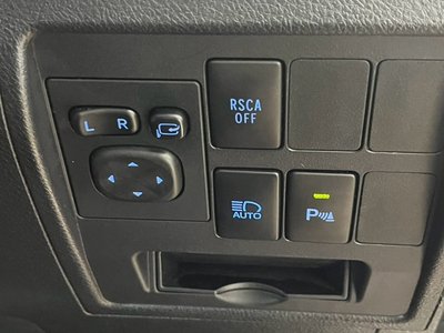 2016 Toyota LAND CRUISER 200 缩略图 36