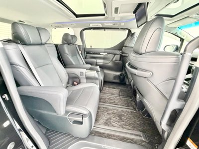 TOYOTA ALPHARD - 5
