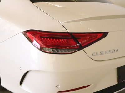 MERCEDES-BENZ CLS - 9