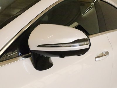 MERCEDES-BENZ CLS - 7