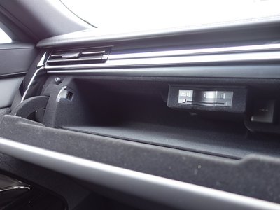 صورة مصغرة 43 لـ 2025 LAND Rover RANGE ROVER SPORT