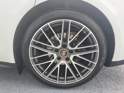 2021 Porsche PANAMERA — миниатюра 18
