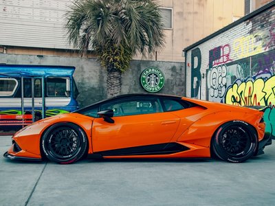 LAMBORGHINI HURACAN - 8