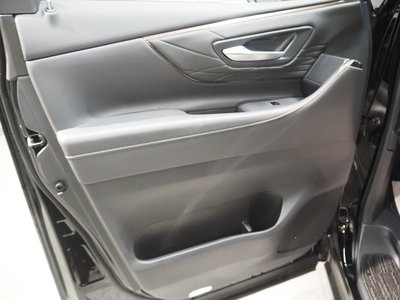 صورة مصغرة 31 لـ 2026 Toyota ALPHARD