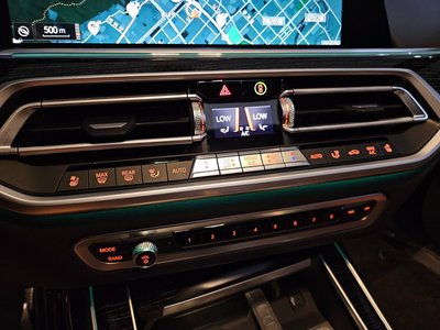 2021 BMW X7 thumbnail 18