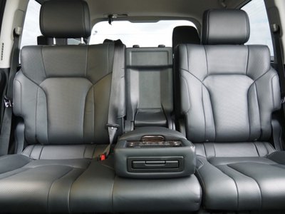 2018 Lexus LX 缩略图 27