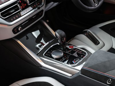 صورة 10 لـ 2022 BMW M4 COUPE