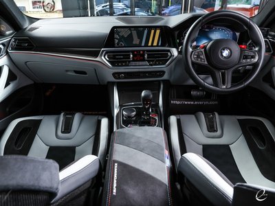 صورة 3 لـ 2022 BMW M4 COUPE