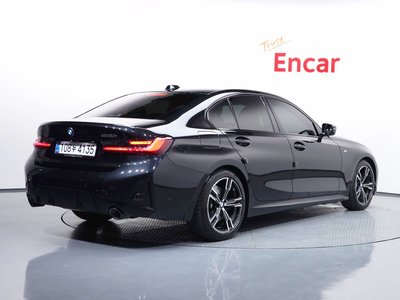 2025 BMW 3 SERIES 照片 4