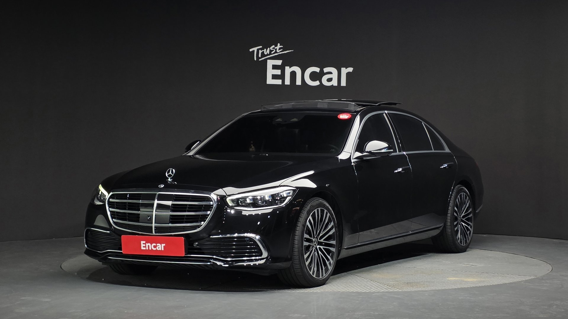 MERCEDES-BENZ S-CLASS - View 1